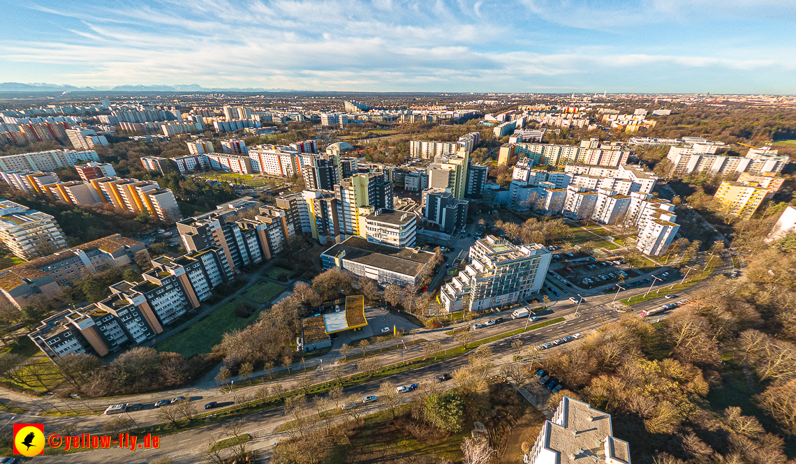 16.01.2023 - Luftbilder vom Marx-Zentrum und Gartenstadt Trudering